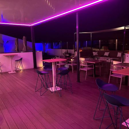 Daos Suites & Terrace Marbella Dış mekan fotoğraf
