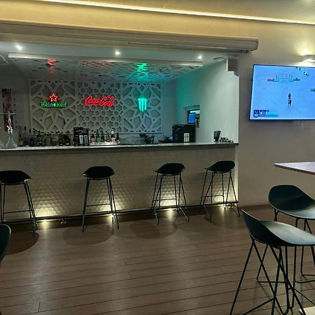 Daos Suites & Terrace Marbella Dış mekan fotoğraf