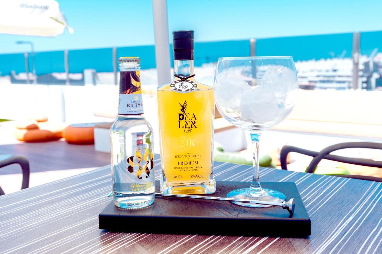 Daos Suites & Terrace Marbella Dış mekan fotoğraf