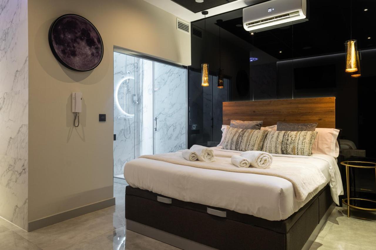 Daos Suites & Terrace Marbella Dış mekan fotoğraf