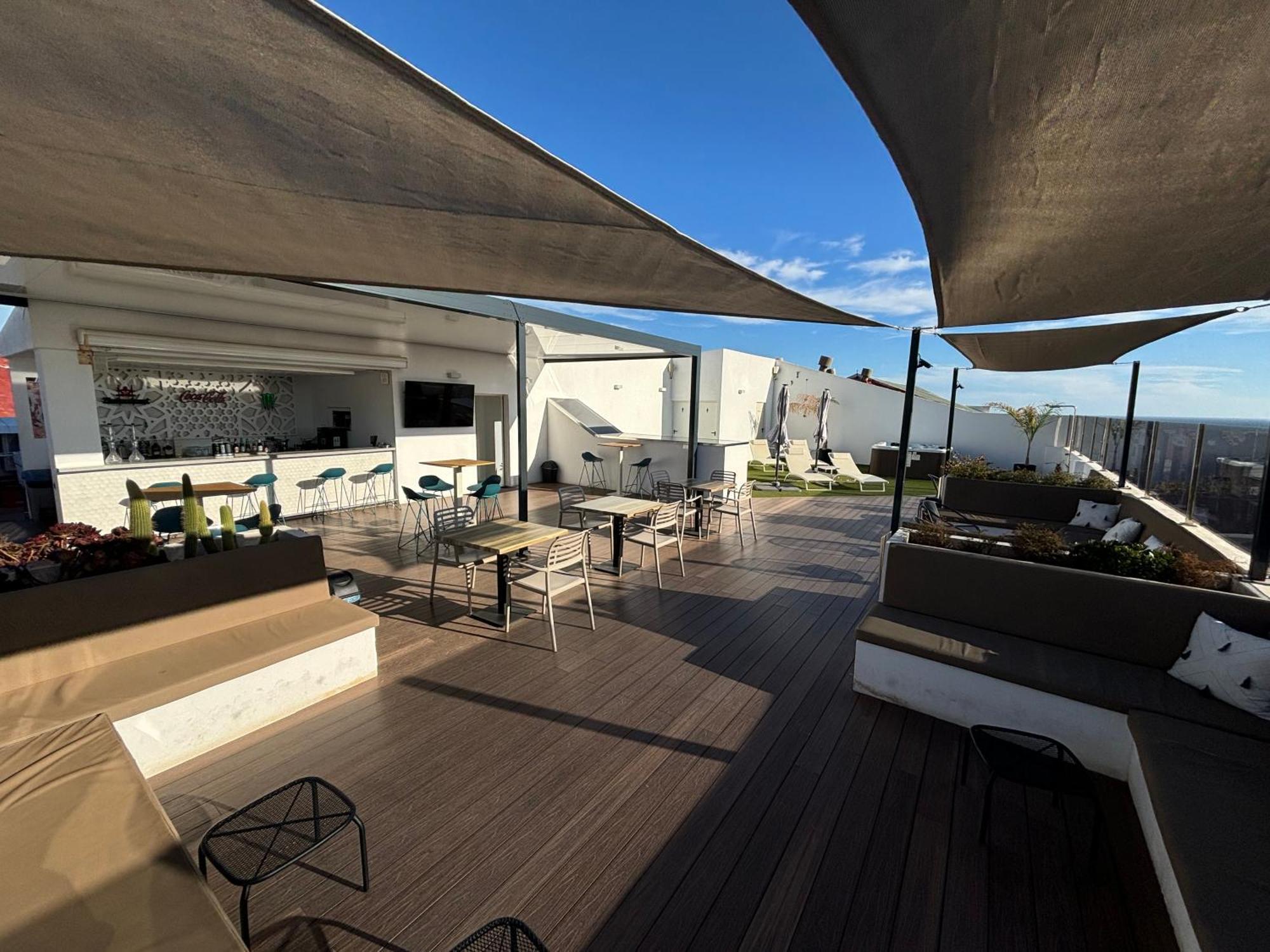 Daos Suites & Terrace Marbella Dış mekan fotoğraf